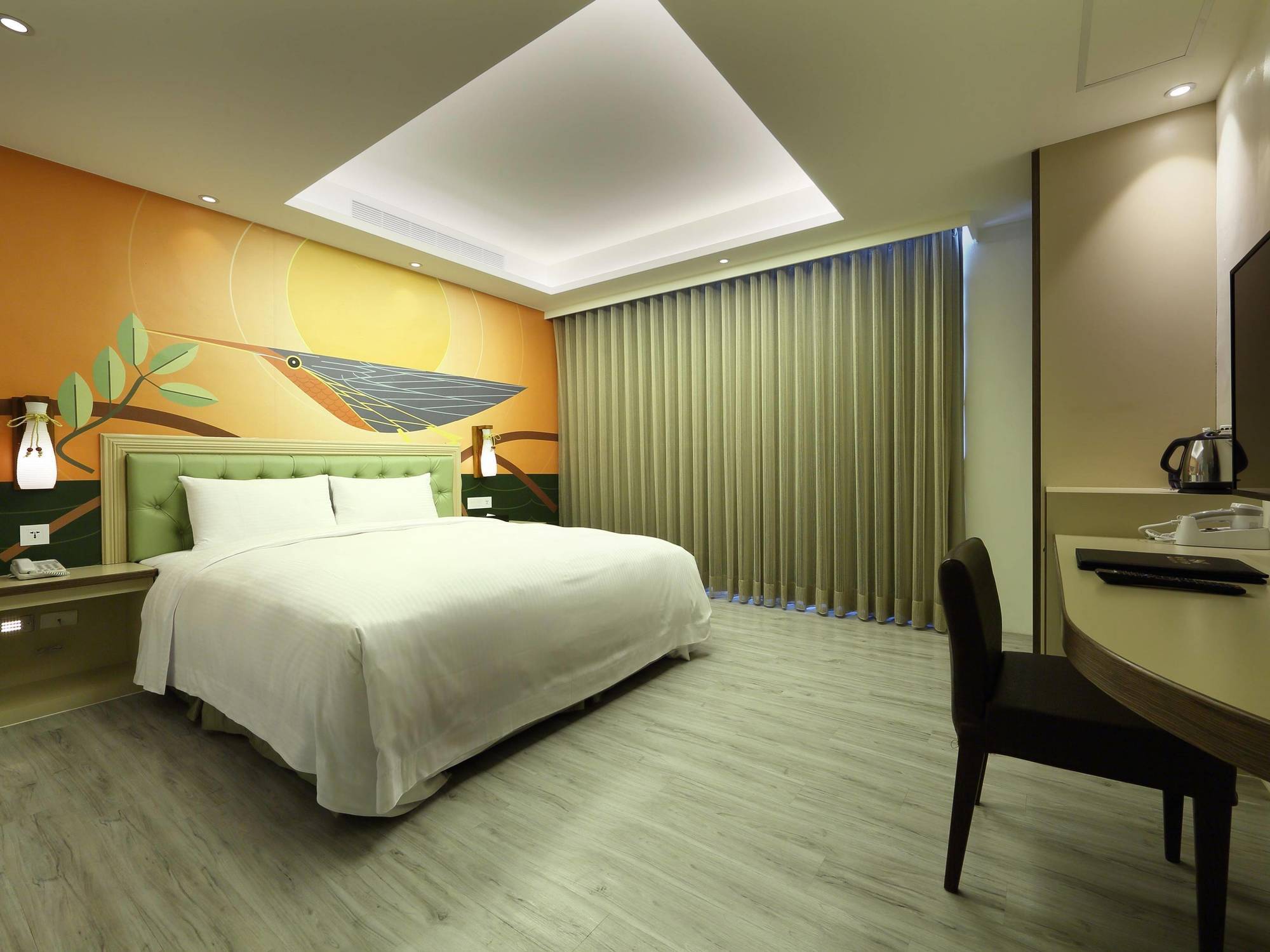 Shichi Hotel Гаосюн Экстерьер фото