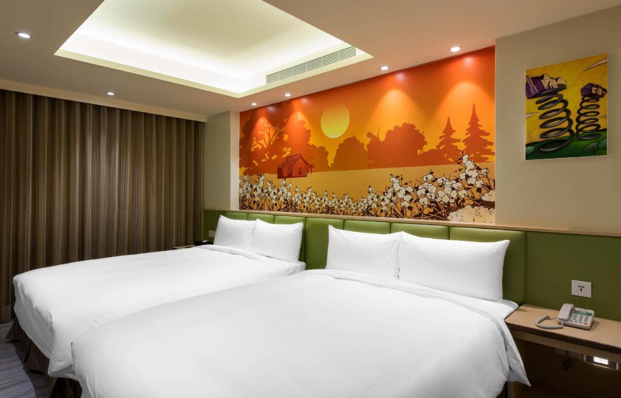 Shichi Hotel Гаосюн Экстерьер фото